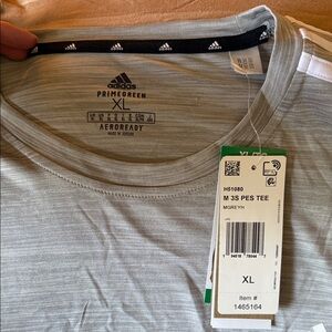 Adidas Men's Light Gray Aeroready Tee